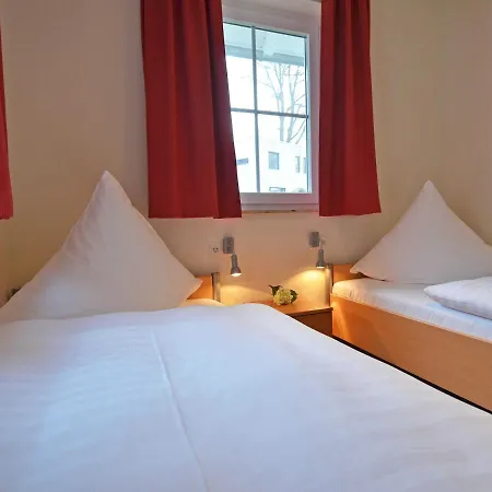 Strandhus - Apt. 02 * Sellin (Rugen)